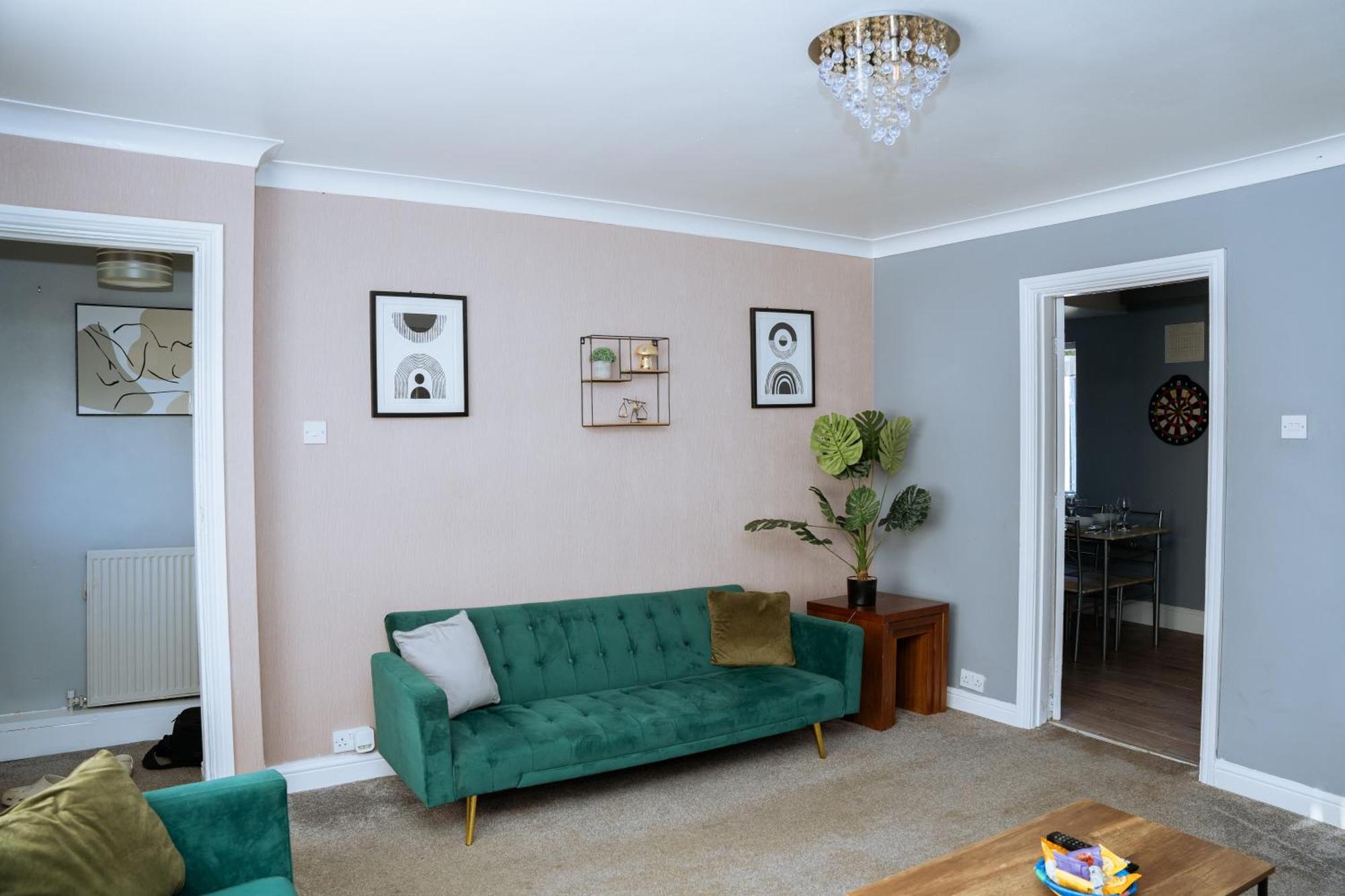 Modern 3Bed Home With Hot Tub 리즈 외부 사진